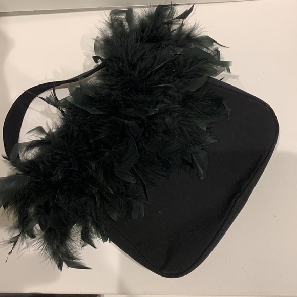 J Renee Black Genuine Ostrich Feather Fun Fringe Plume Purse Bag Black Gold HW - Picture 5 of 7